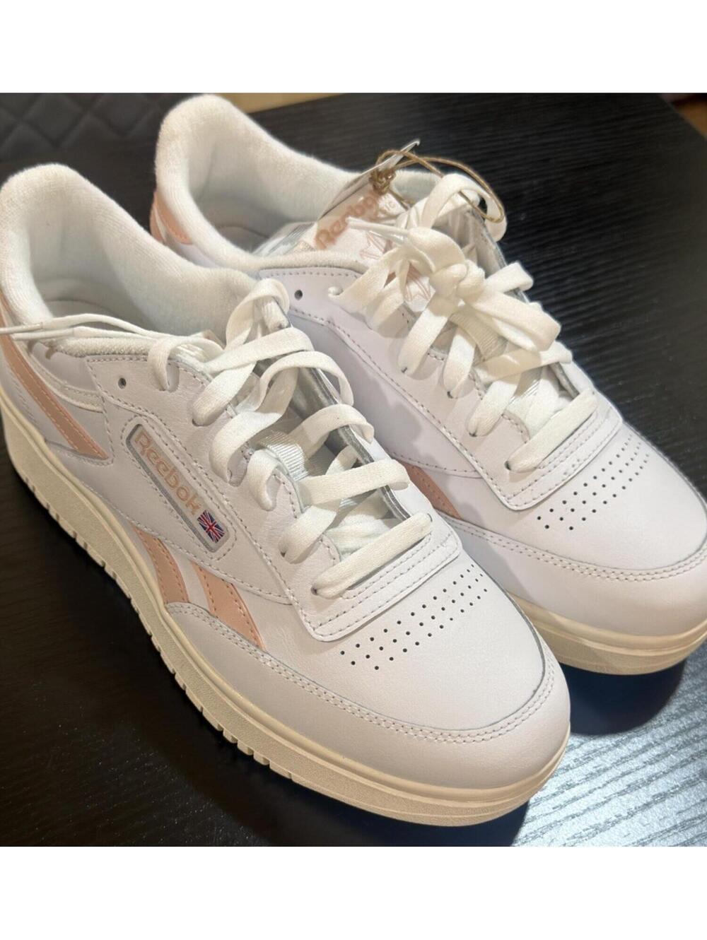 Size US 8 Women’s Reebok Club C Double Revenge Female